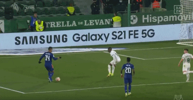 卫报：热刺有意富勒姆左后卫罗宾逊，也会寻找一名攻击型中场